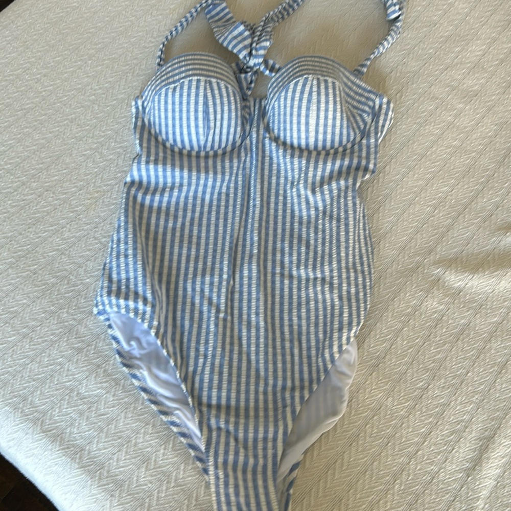 JCrew “seersucker” one piece bathing suit - size 10